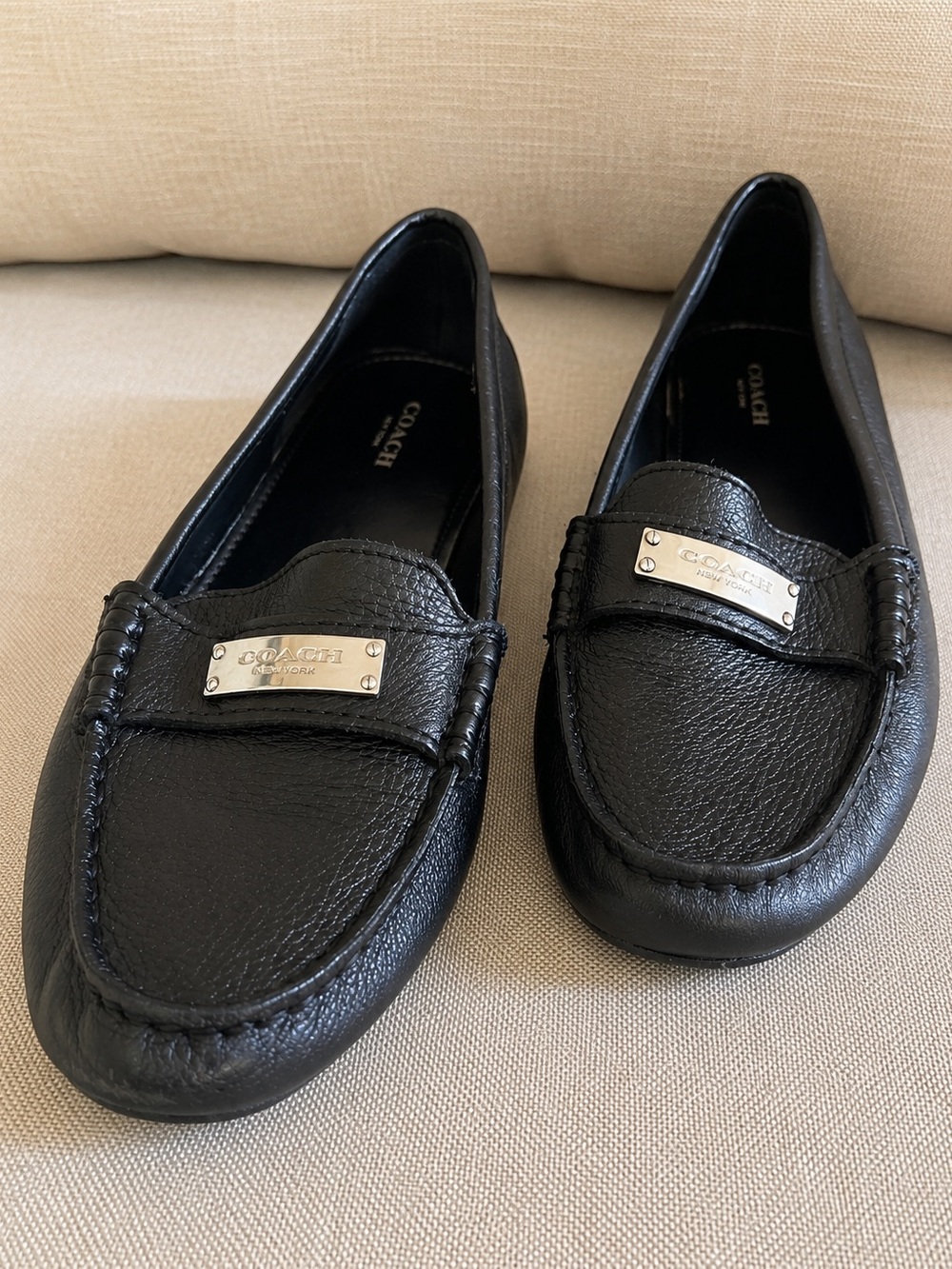 Coach Fredrica Black Pebbled Leather Loafers 9B